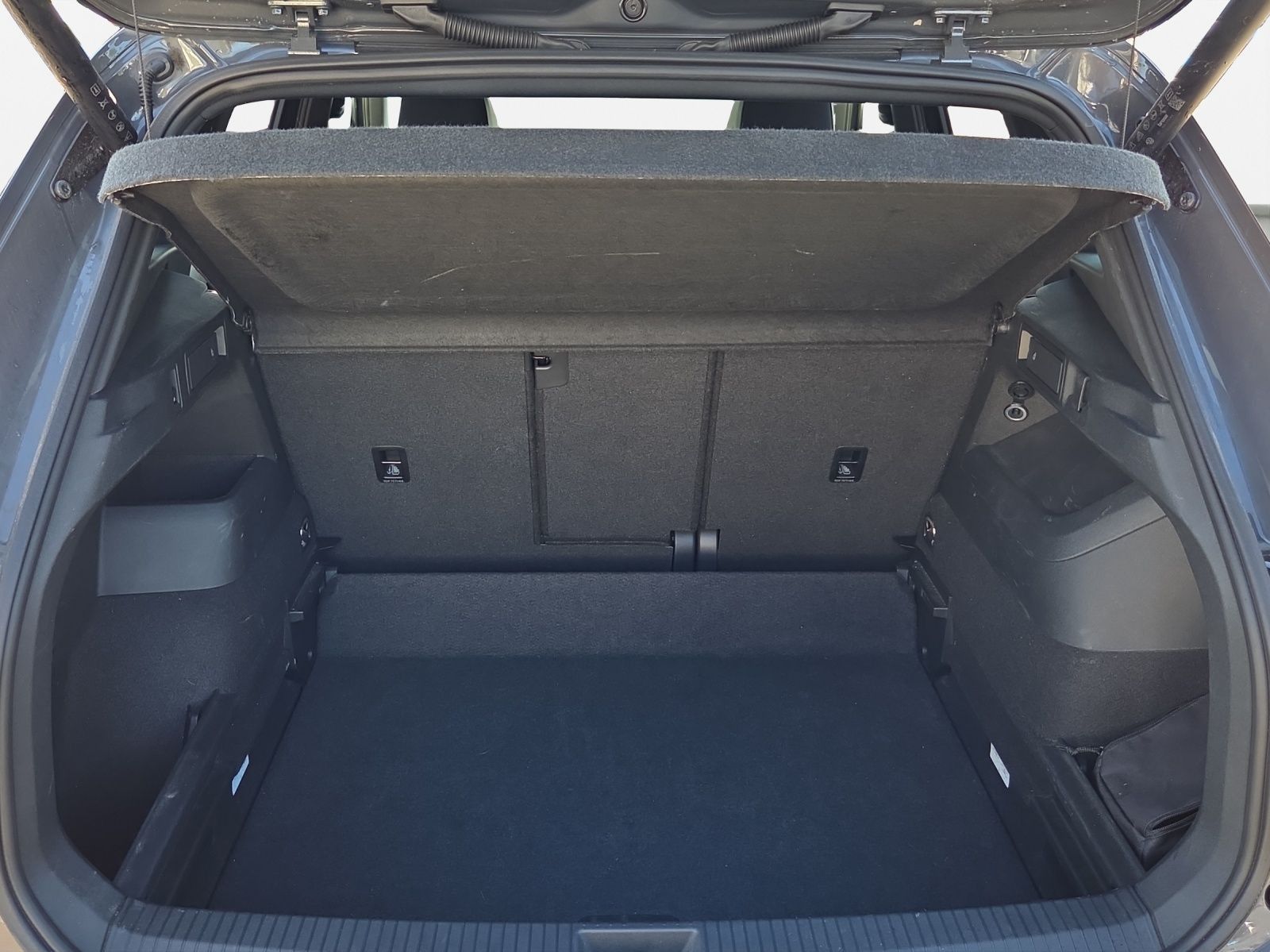 Volkswagen Tiguan - Bild 13