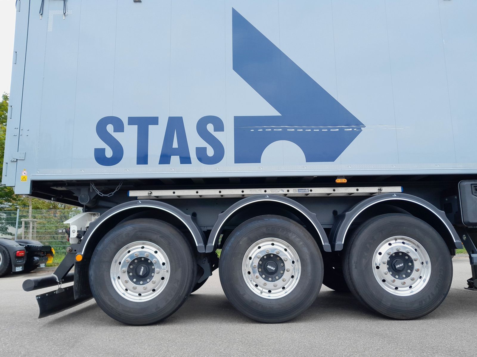 Fahrzeugabbildung Stas AgroStar 47,3 cbm Alu-Kippsattelauflieger