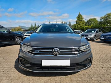 Volkswagen Passat Variant - 8