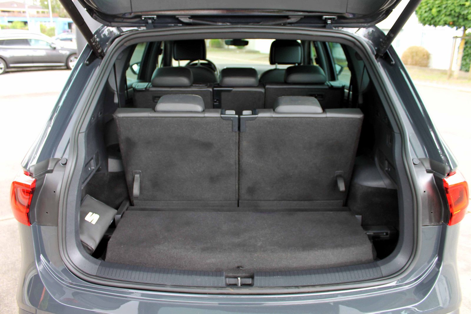 Fahrzeugabbildung SEAT Tarraco Xperience 1.5 TSI DSG 7-Stz ACC PDC KAM