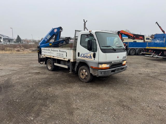 Mitsubishi Canter mit  Kran