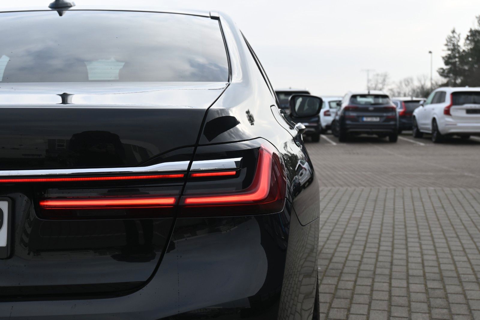 Fahrzeugabbildung BMW 740 d xDrive *STHZ*GD*Soft-C*Mietkauf o.Schufa