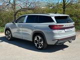 Skoda RS 265PS 7-Sitze STHZ DCC+ Sitzbelüftung PADACH - 7 Sitzer Autos