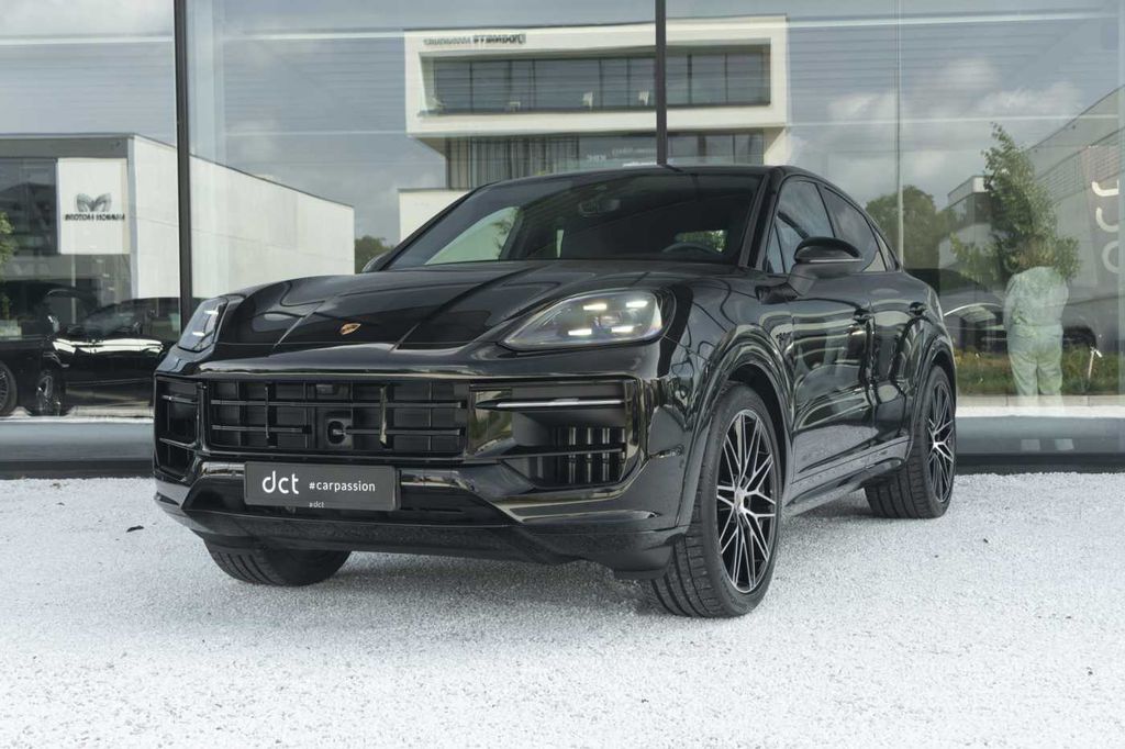 Porsche CAYENNE Coupe Hybr SportDesign 18Way BOSE 2ndDis