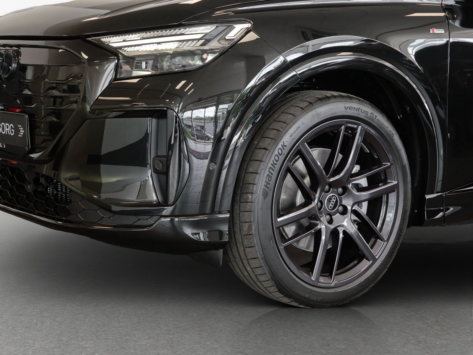 Audi Q4 e-tron - Bild 14