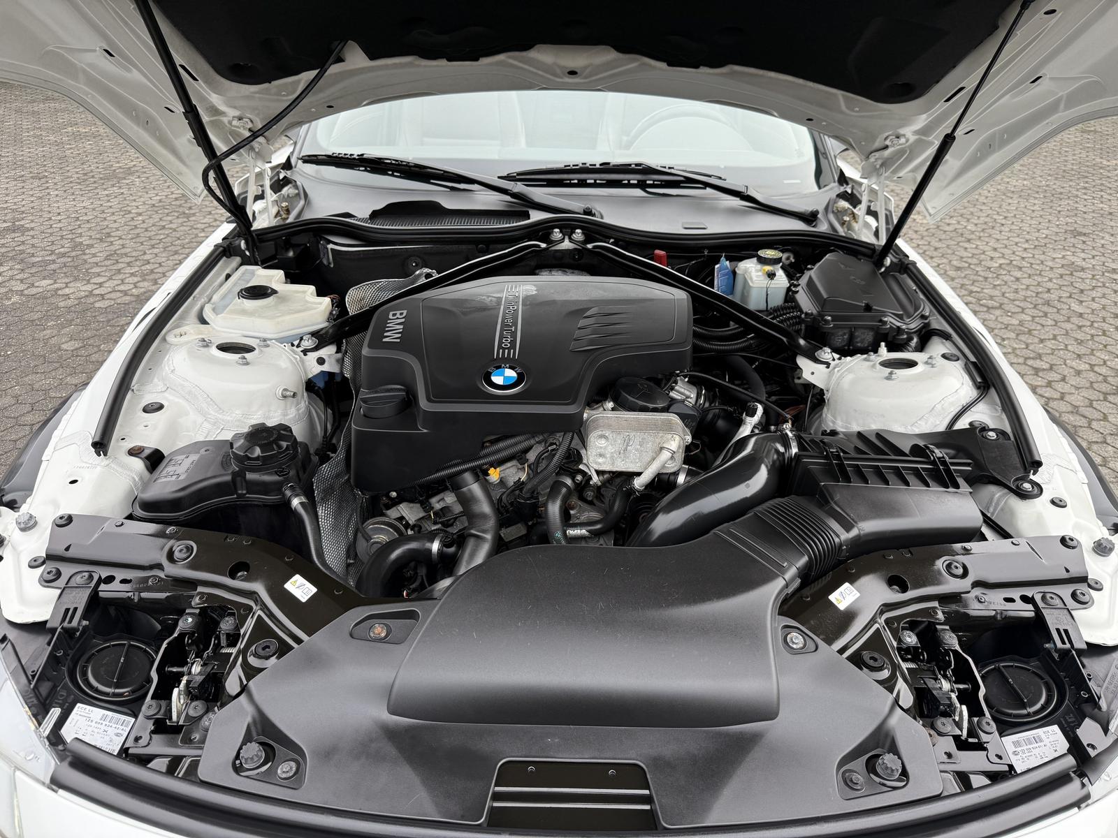 BMW Z4 sDrive20i Design Pure Balance Leder Xenon HiF