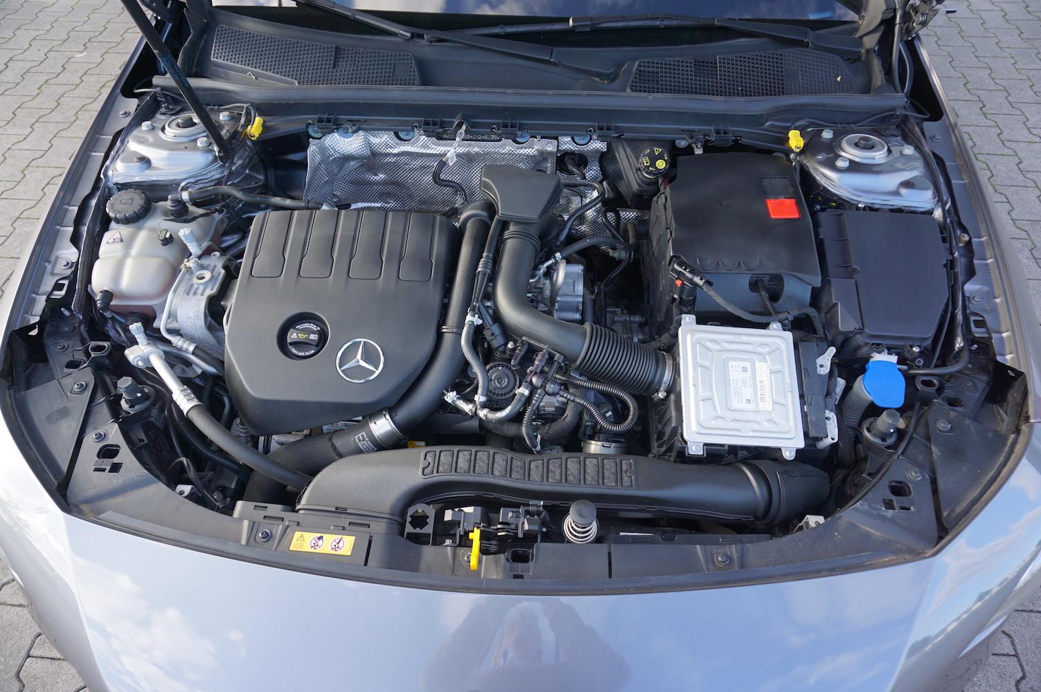 Mercedes-Benz CLA PANORAMA 14.655 € NETTO, миниатюра 18