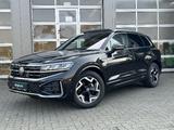 Volkswagen Touareg 3.0 TDI R-Line Matrix Panorama Massage