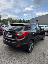 Hyundai ix35 Style AWD - Hyundai ix35 mit Diesel-Antrieb: Geländewagen, Style
