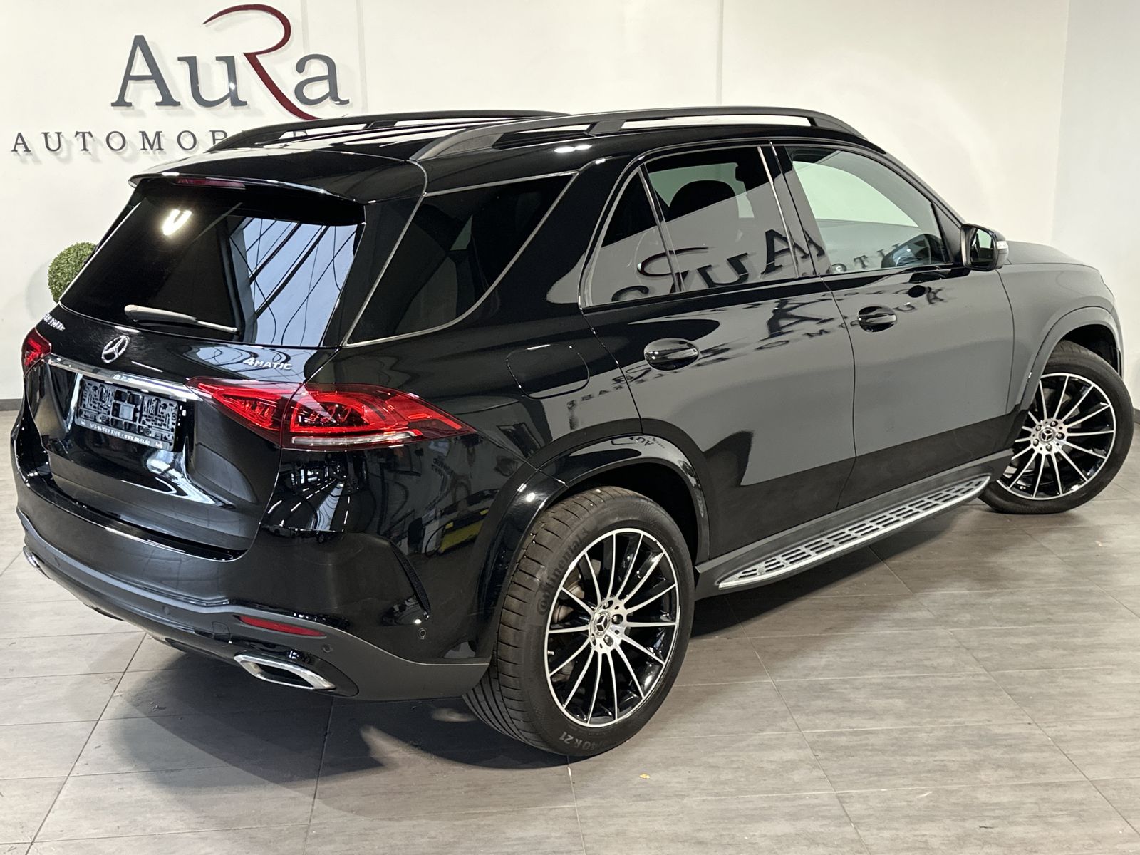 Fahrzeugabbildung Mercedes-Benz GLE 350de 4Matic AMG-Line NAV+LED+360°+21ZO+ACC