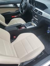 Mercedes-Benz 220 CDI C204   - Mercedes-Benz 220: Automatik
