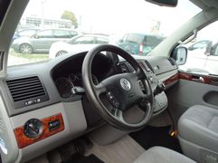 Fahrzeugabbildung Volkswagen T5 California Multivan Highline  **6-GANG-DEFEKT