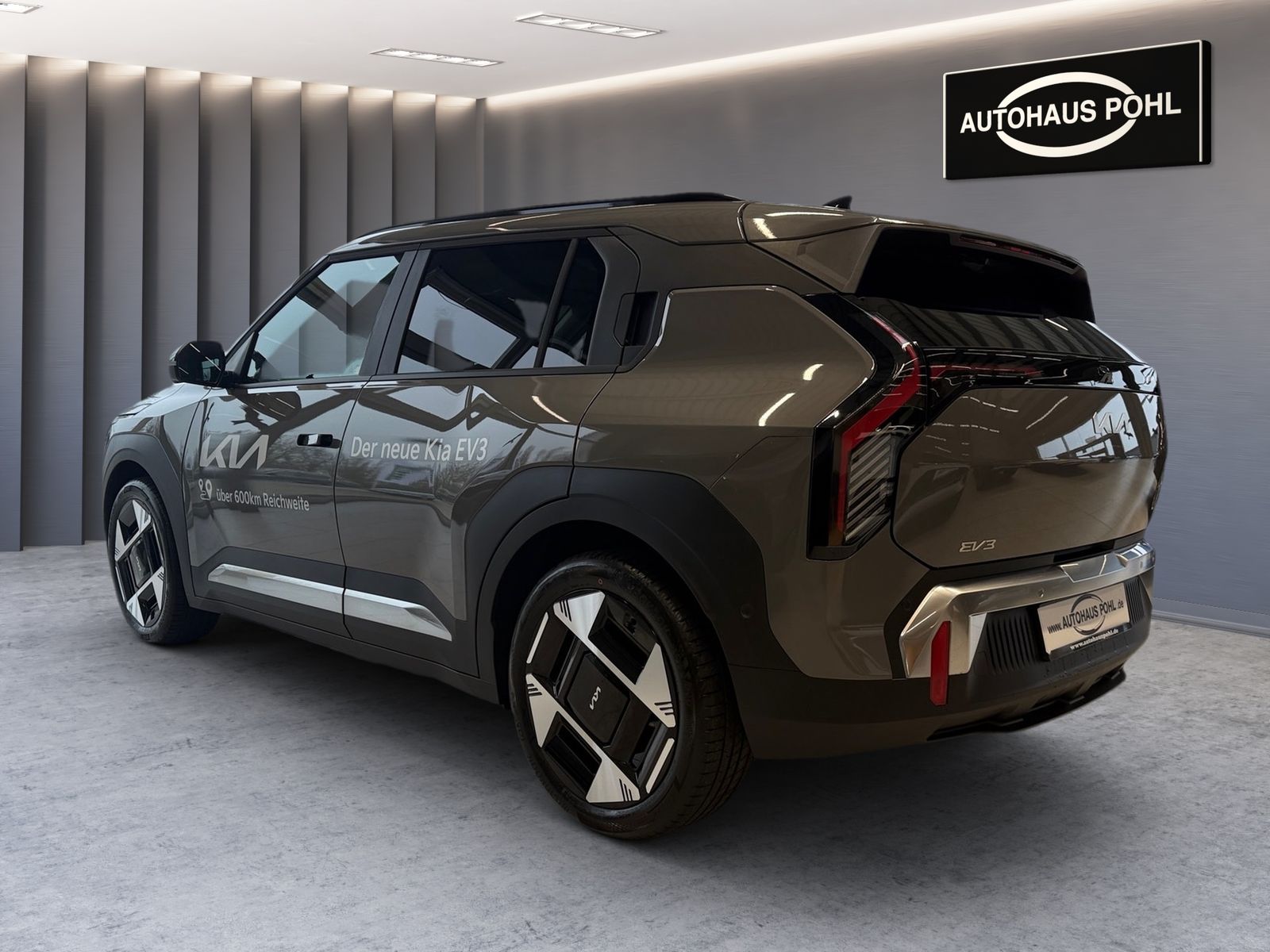 Fahrzeugabbildung Kia EV3 81,4 KWH EARTH WIC UPG DWP 19Z SD
