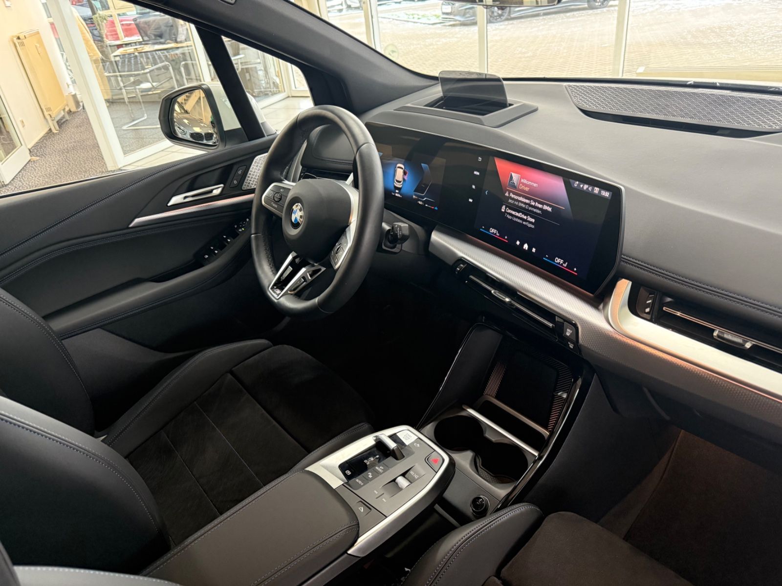 BMW 218I Active Tourer M Sportpaket HUD 360° H&K foto 7