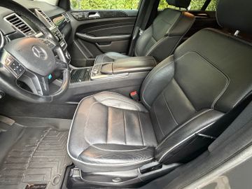 Mercedes ML 350 - 9