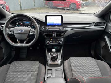 Ford Focus Turnier Diesel 1.5 ST-LINE