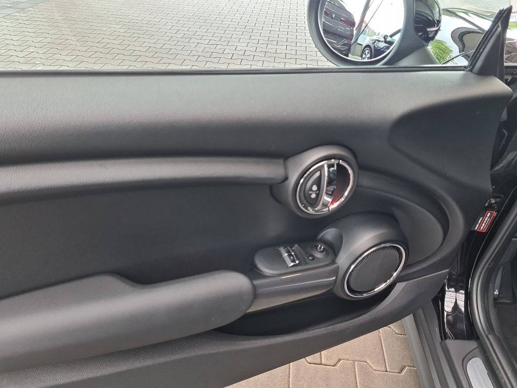 Mini Cooper Chili LED Navi Komfortzg. Sitzheiz. uvm.