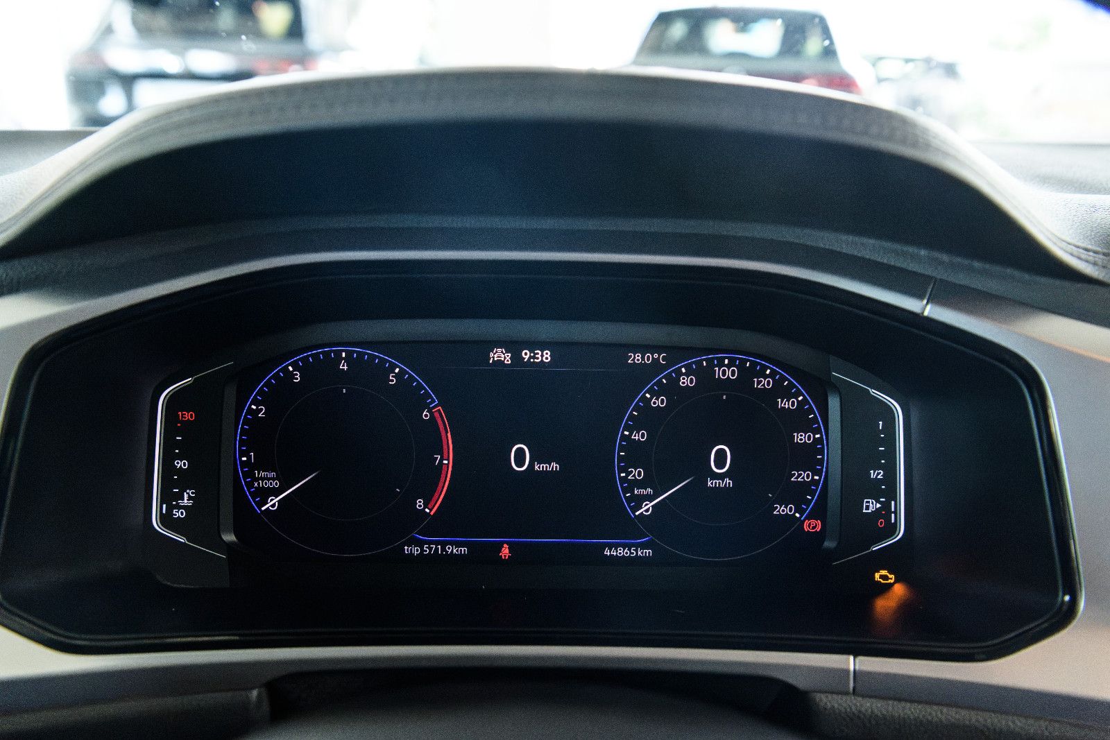 Fahrzeugabbildung Volkswagen T-Roc Life +LED+AW+Cockpit PRO+Park Assist+Ascot