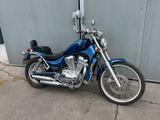 Suzuki VS 750 INTRUDER - SUZUKI INTRUDER 750