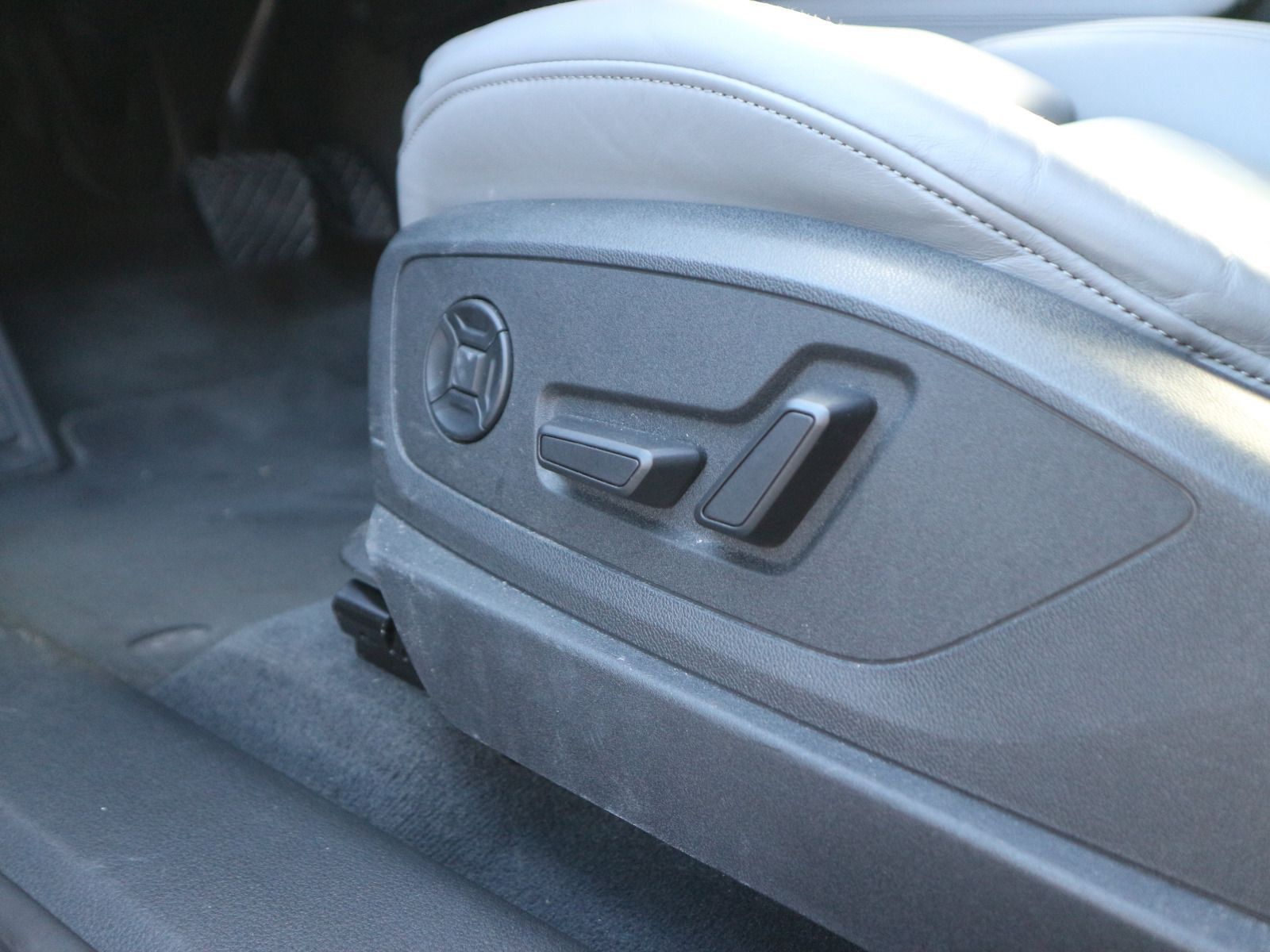 Audi e-tron - Bild 13