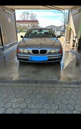 BMW 520i e39 8fach bereift - BMW 520 aus 1997: 520i