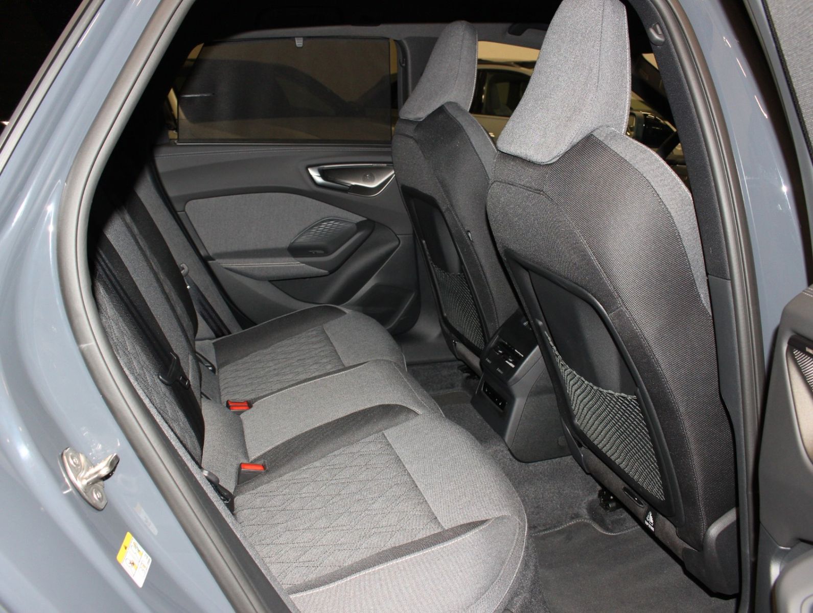 Fahrzeugabbildung Audi A5 TDI S tr quattro edition one Avant*S-Line