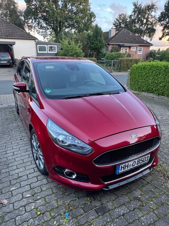 Image of Ford S-Max