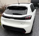 Peugeot e-208 136 GT GT - Peugeot e-208 GT