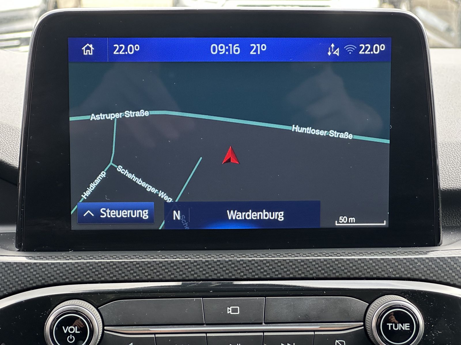Fahrzeugabbildung Ford Kuga 2.5 Plug-In Hybrid ST-Line NAV+LED+PANORAMA
