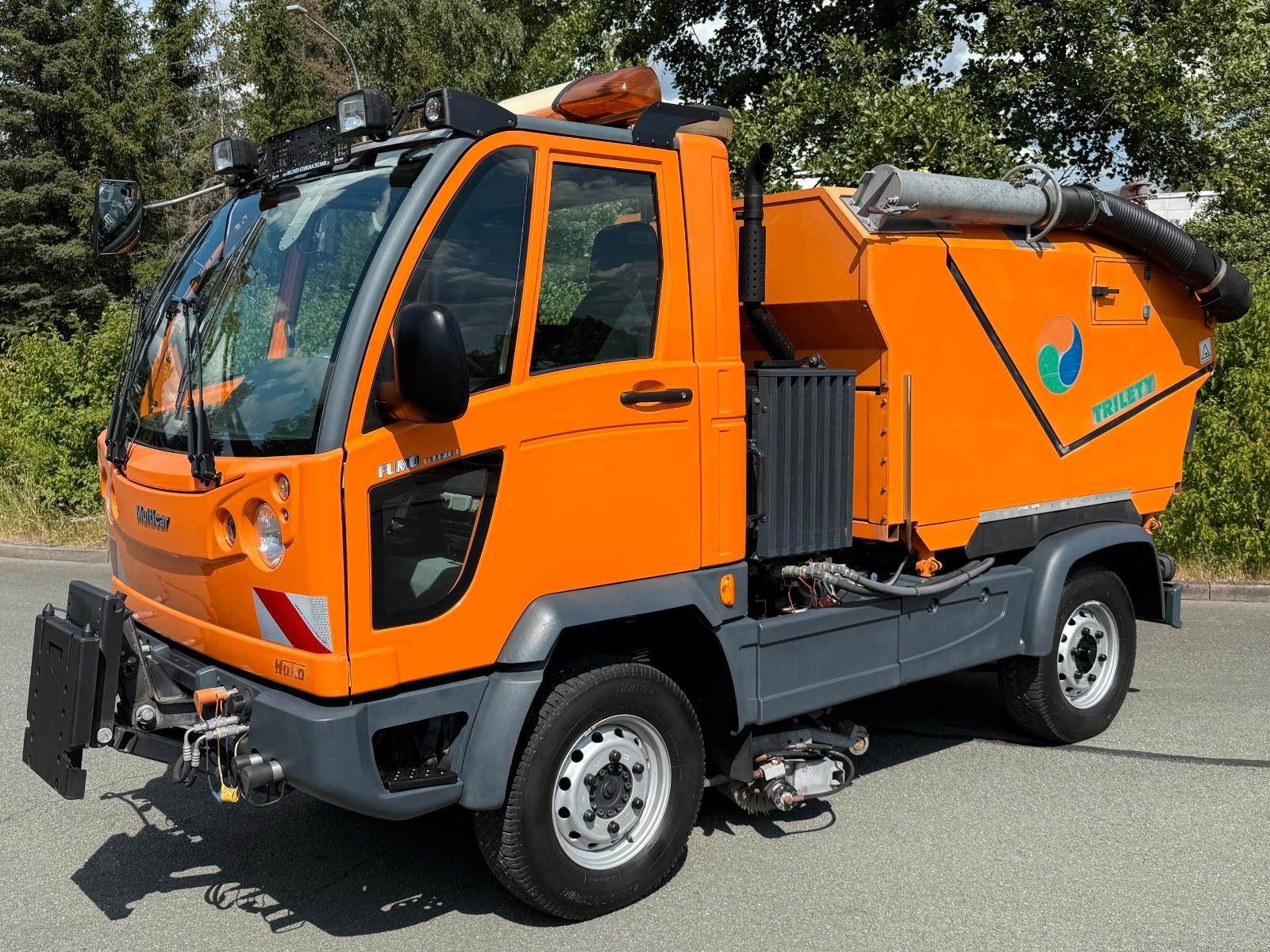 Multicar FUMO M30 Carrier 4x4 mit Trilety Aufbau