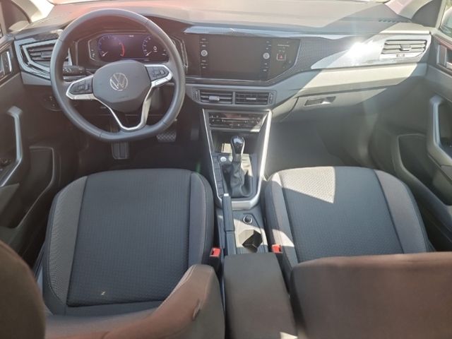 Fahrzeugabbildung Volkswagen Taigo 1,5 TSI LIFE AHK SHZ IQ.DRIVE KEYLESS LED