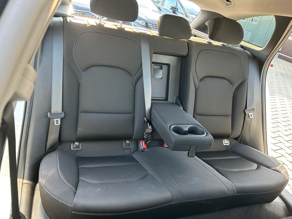 Car Image 22
