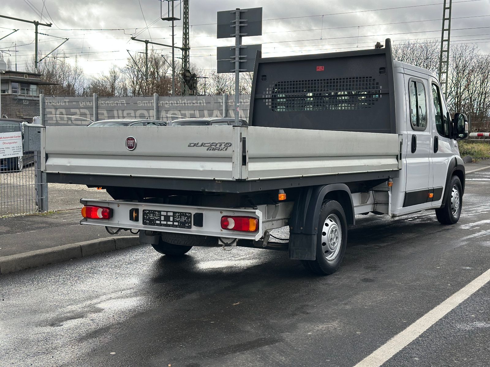 Fahrzeugabbildung Fiat DUCATO MAXI 7 SITZER PRITSCHE/KIPPER DOPPELK 35