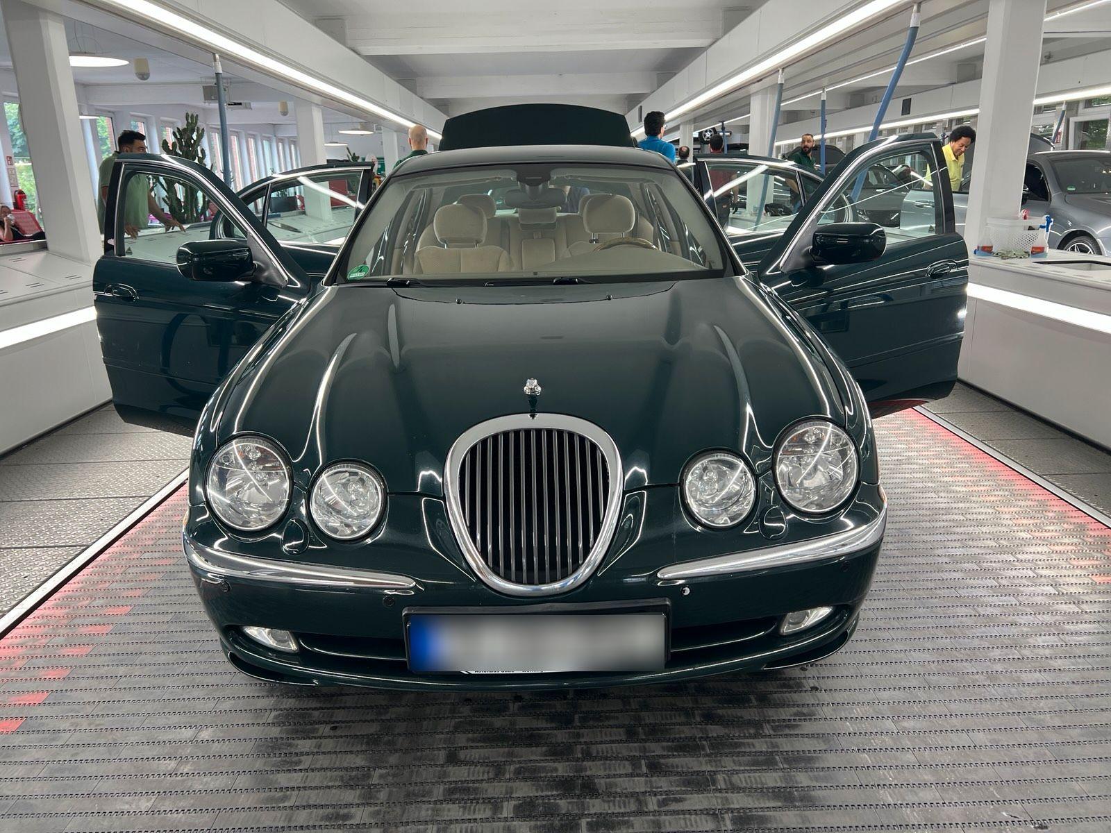 Jaguar S-Type