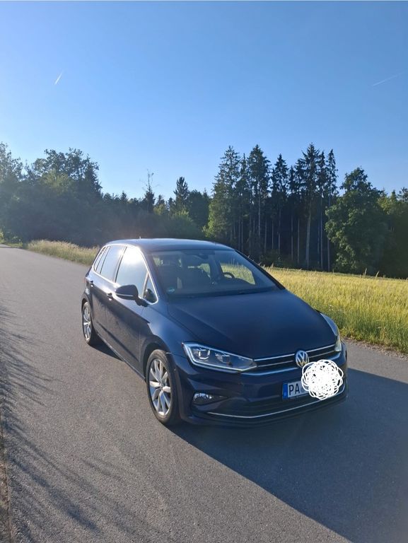 Image of Volkswagen Golf Sportsvan