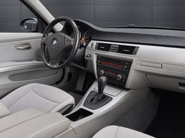 BMW 320 - 12