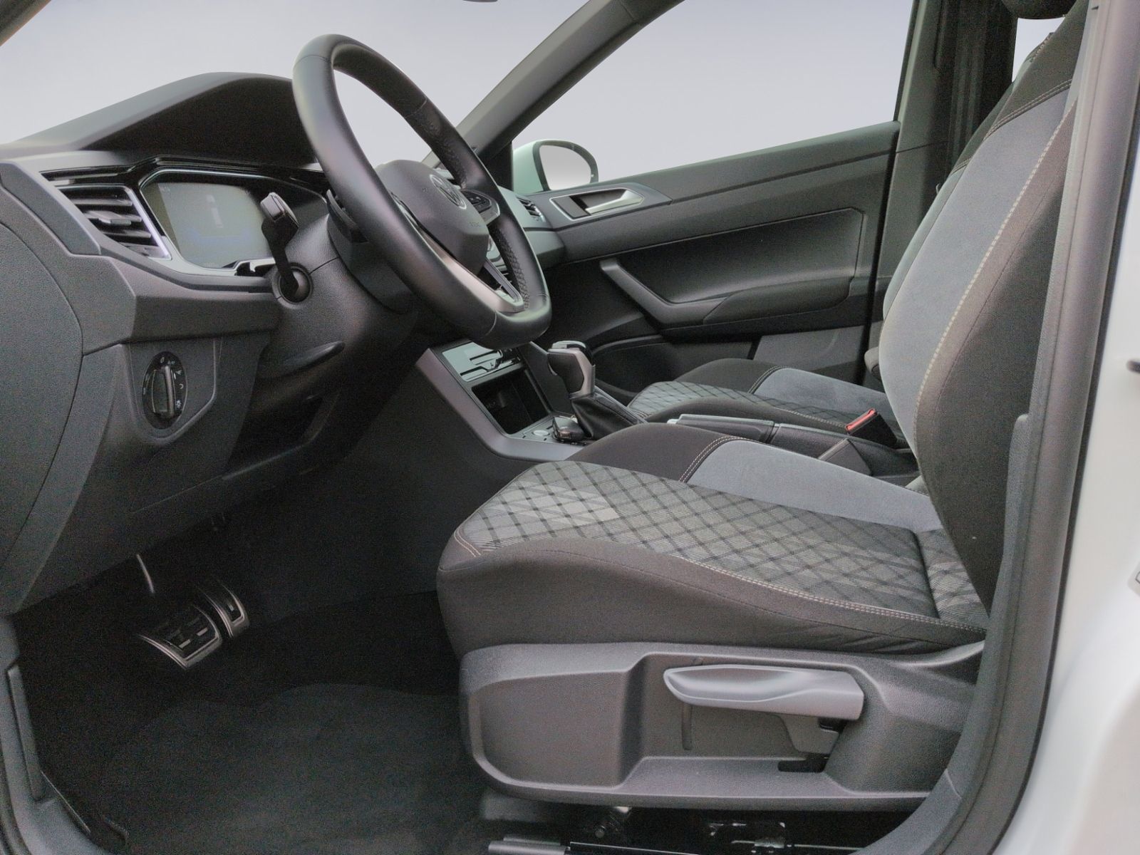 Taigo 1.5 TSI DSG R-Line MATRIX+NAVI+KAMERA