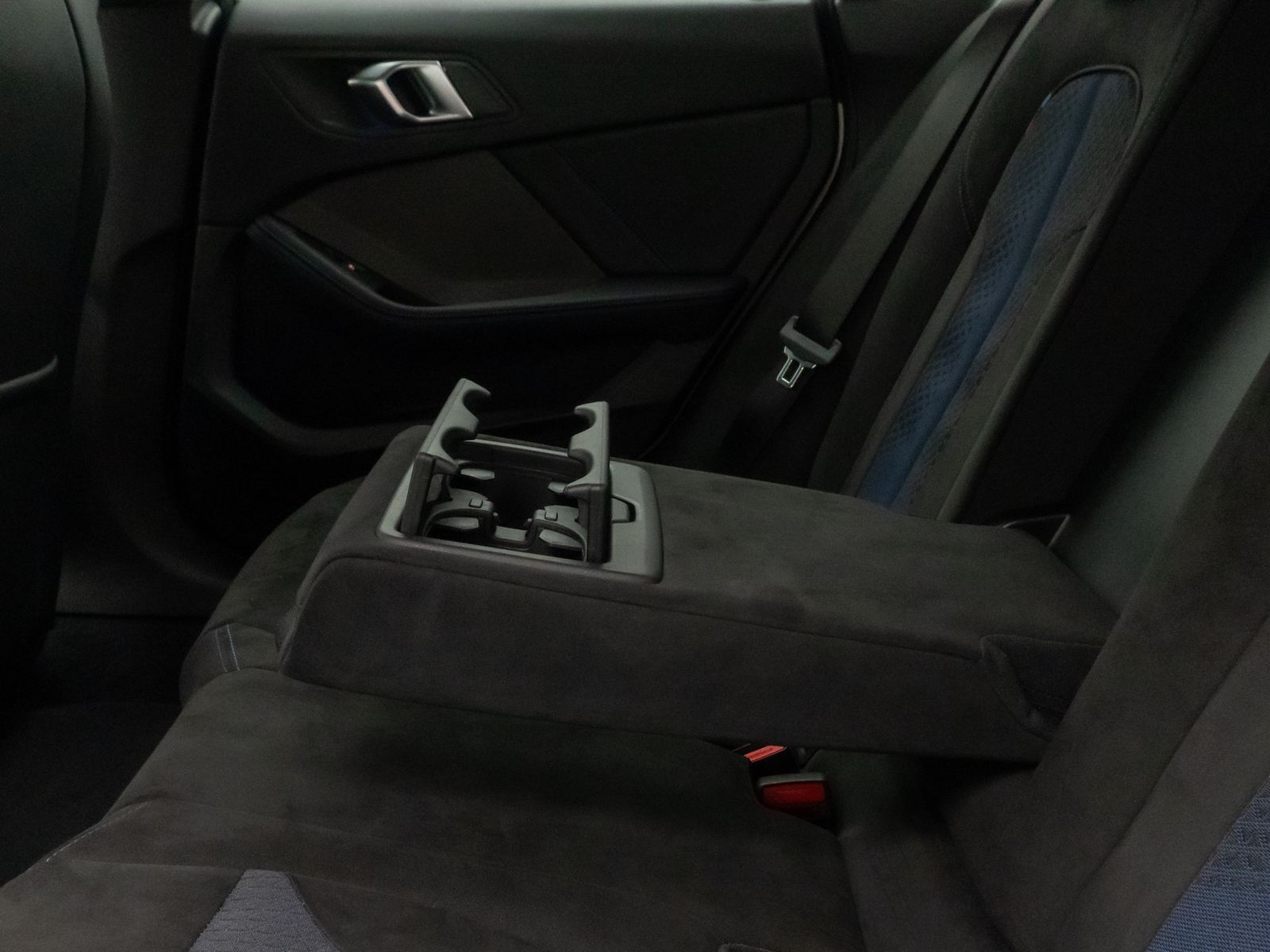 Fahrzeugabbildung BMW 220 Gran Coupé M Sport Kamera DAB H/K Lenkrhzg