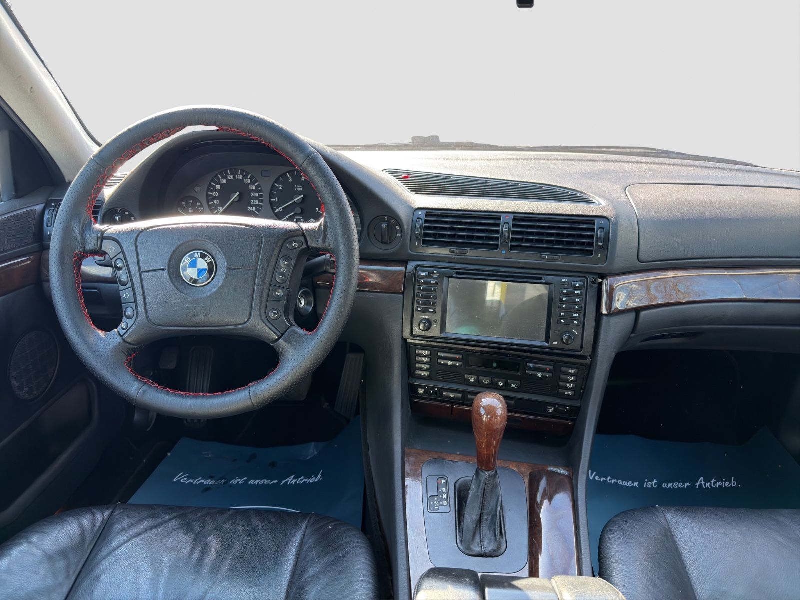 Fahrzeugabbildung BMW 728i A /Klimaautom./Kamera/PDC/TÜV/Leder