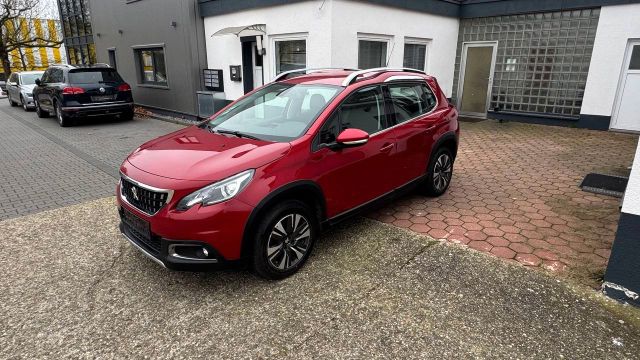 Peugeot 2008 Allure BlueHDi 120 STOP & START