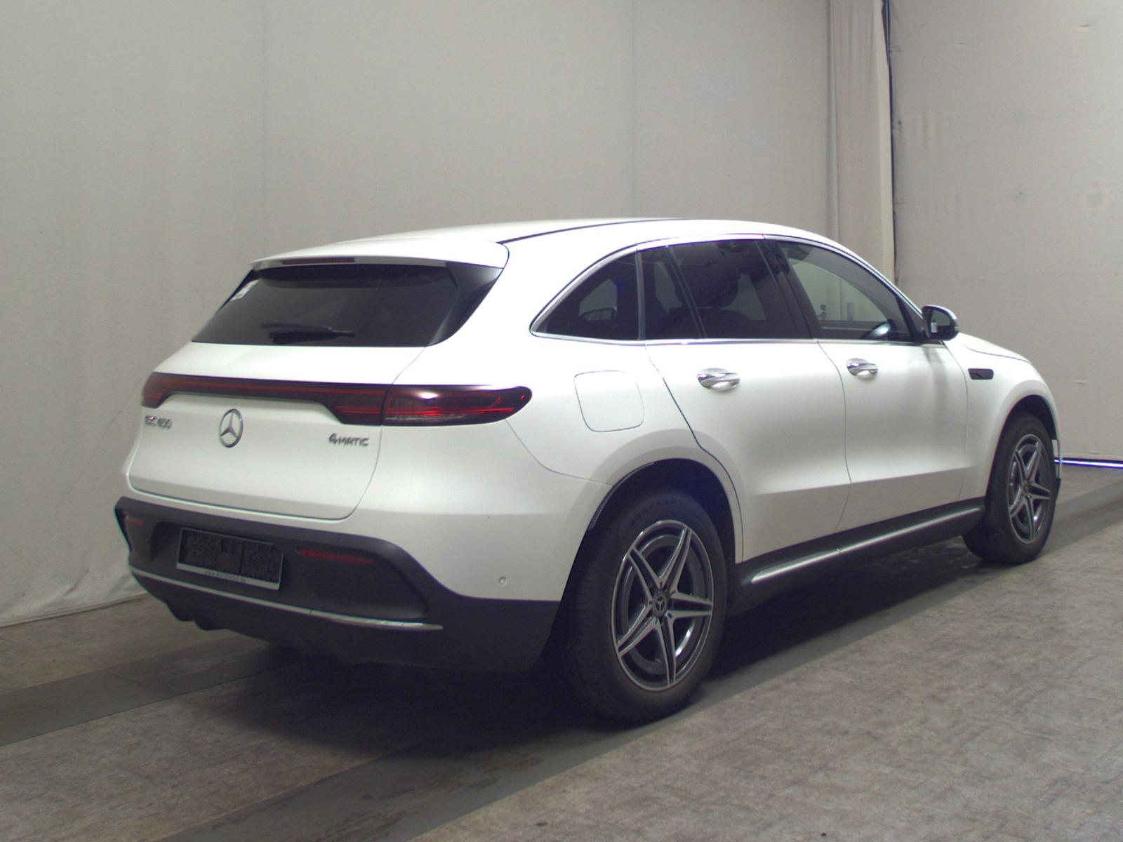 Mercedes-Benz EQC 400 4M AMG-Line T-Leder Nav MB-LED MBUX HuD