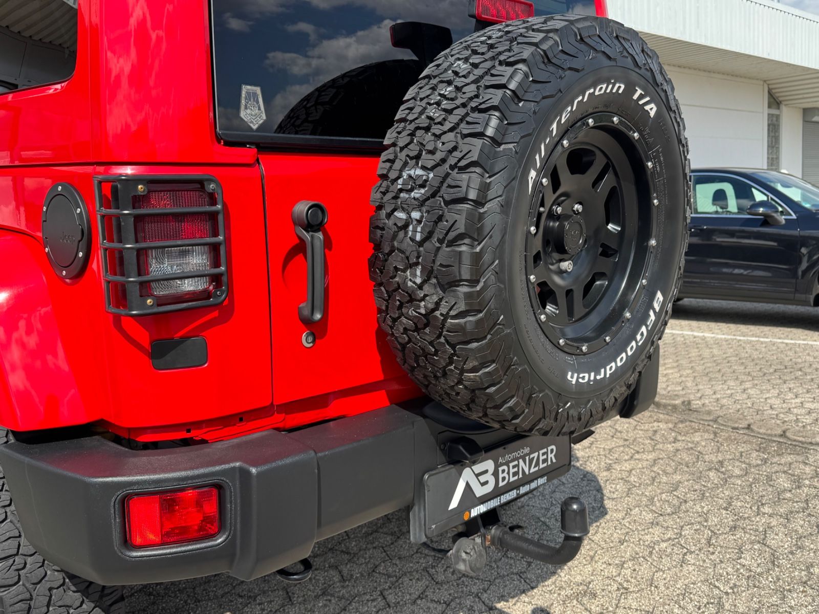 Fahrzeugabbildung Jeep Wrangler Unlimited Night Eagle/SOFT-Top/Daystar/