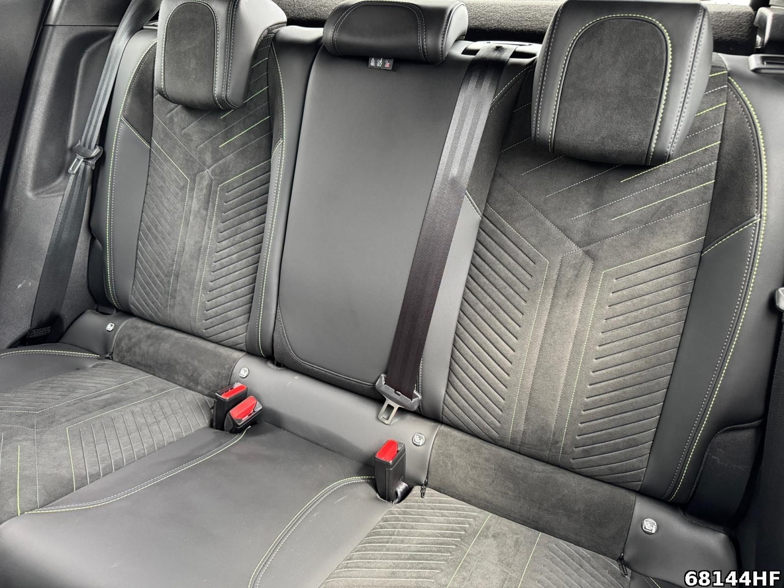 Fahrzeugabbildung Peugeot 2008 GT