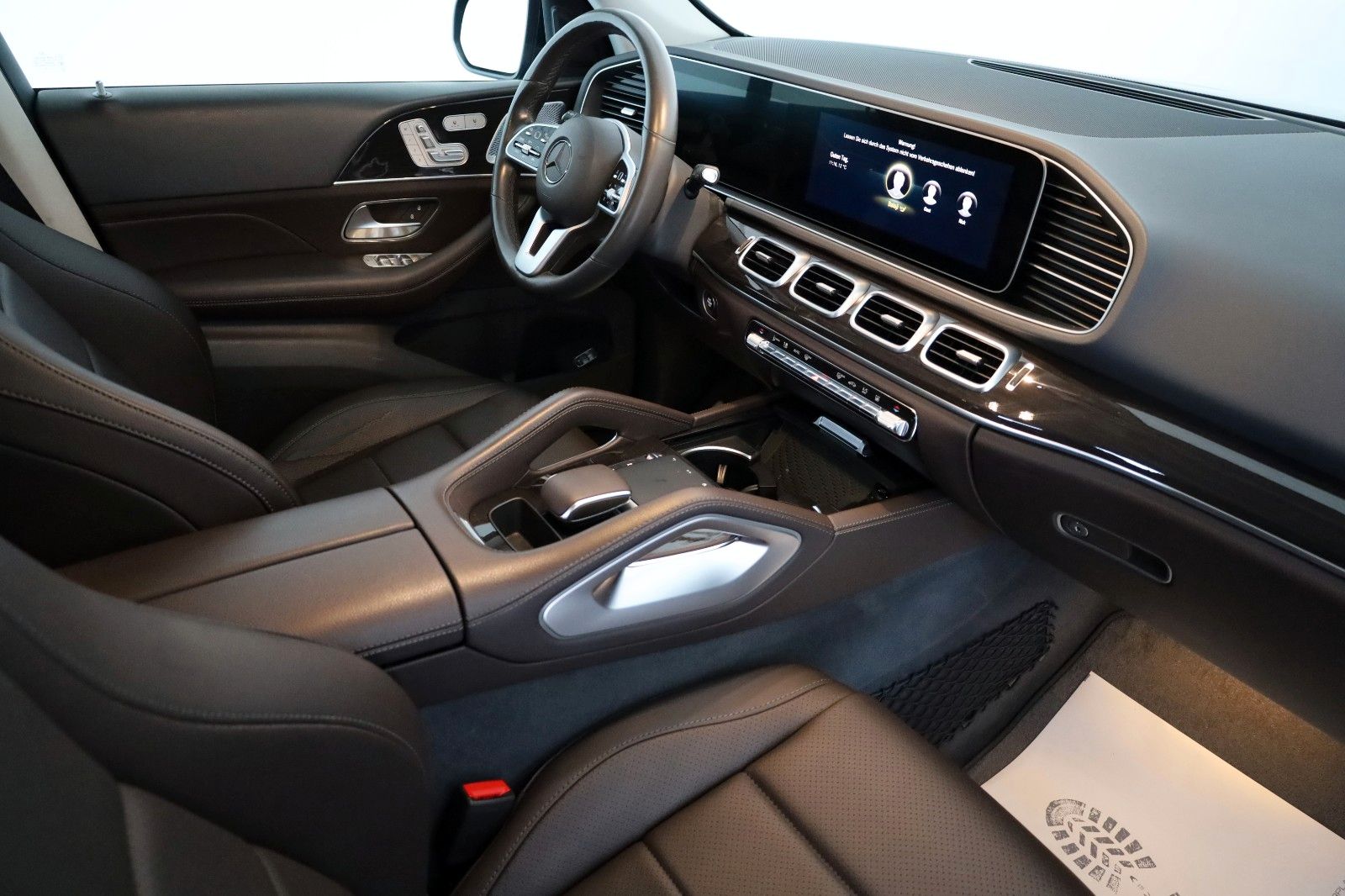 Fahrzeugabbildung Mercedes-Benz GLE 350de 4M ,Navi,Panorama,360°,Memory,Burmest.