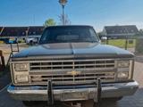 Chevrolet Surburban - Chevrolet aus 1988