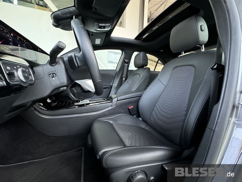 MERCEDES-BENZ A 200 – Bild 12