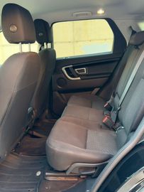 Land-Rover Discovery Sport - 9