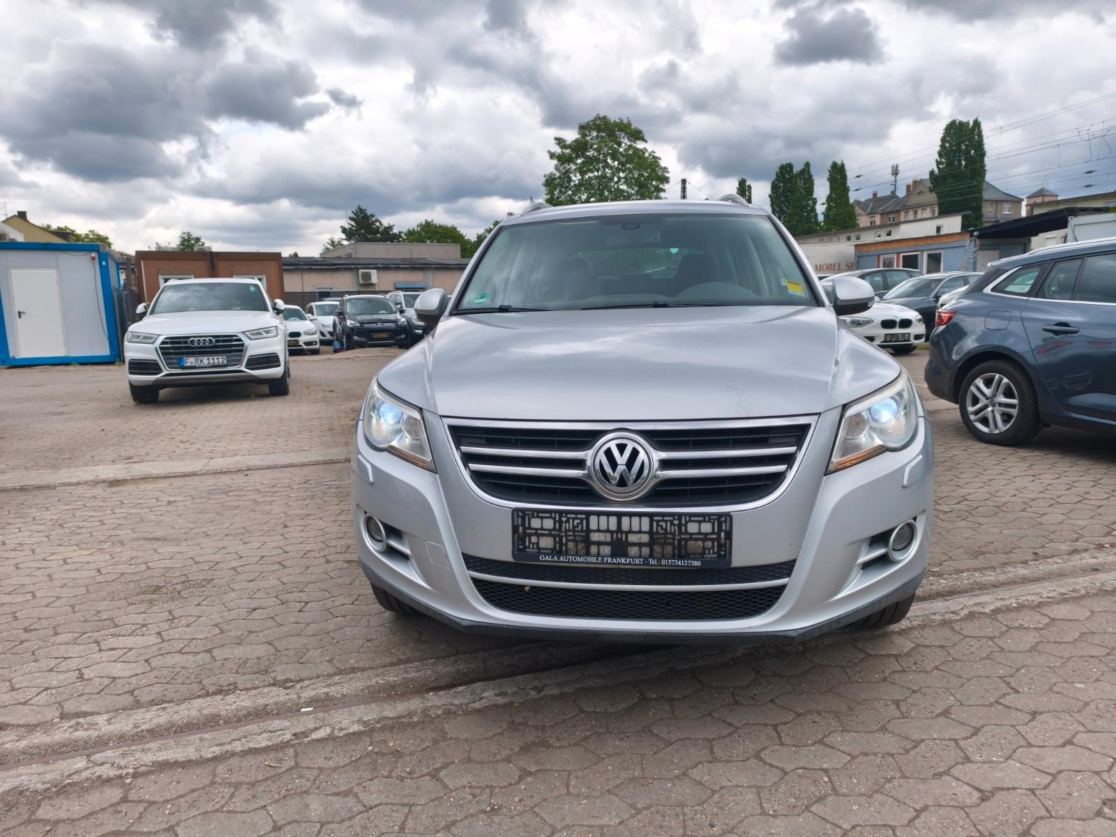 Volkswagen 2.0TDI Sport & Style 4Motion*DSG*Tüv Neu*AHK*SHZ