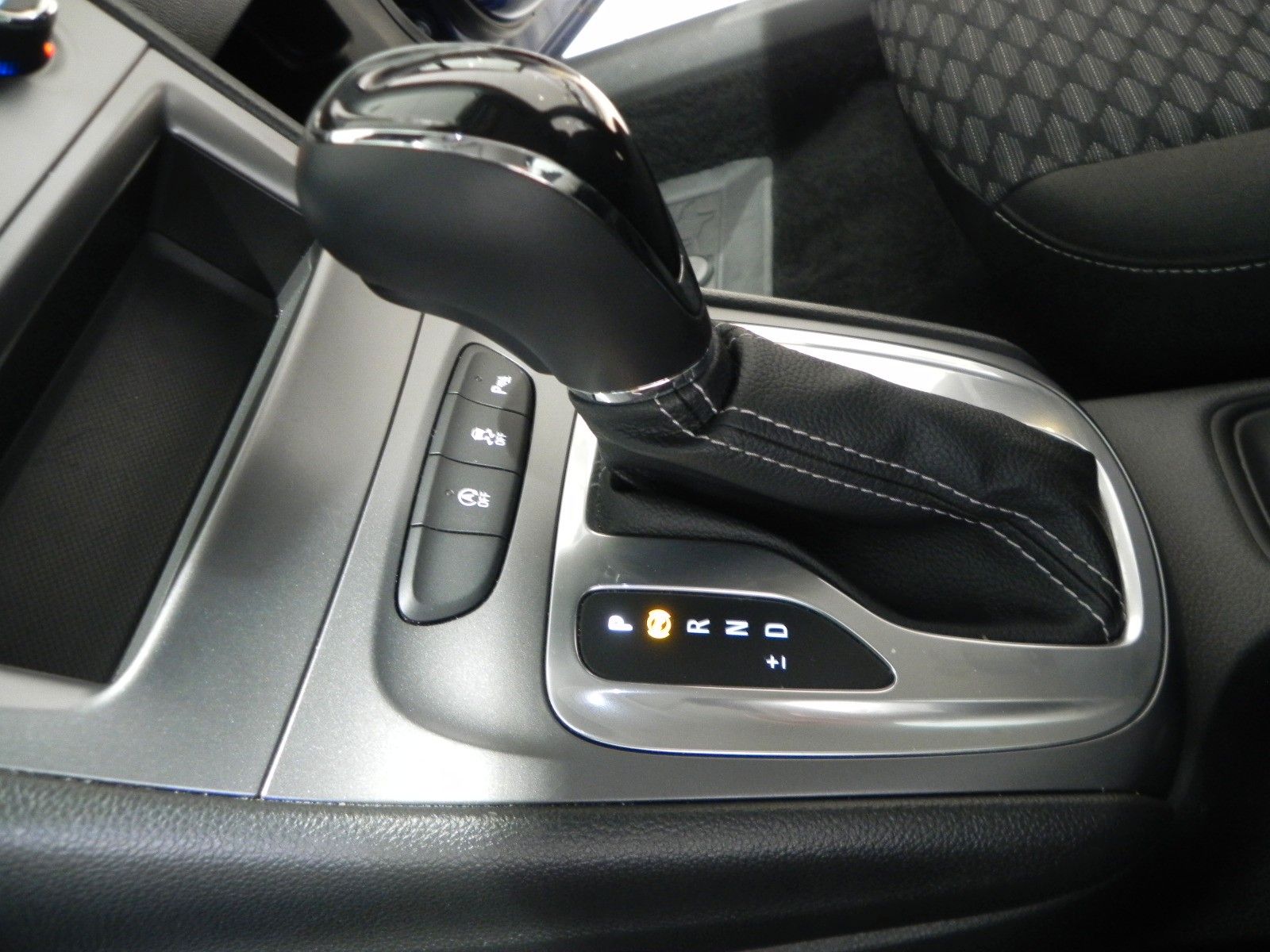 Fahrzeugabbildung Opel Astra K ST 1.4T NAVI/PDC/SHZ/TEMP./ALU16"