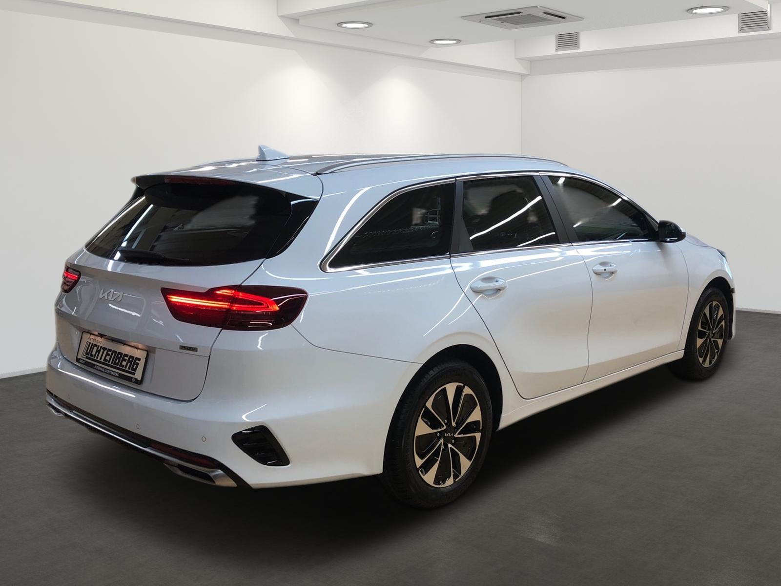 Kia CEED SPORTSWAGON 1.6 Plug-In Hybrid VISION NAVI+
